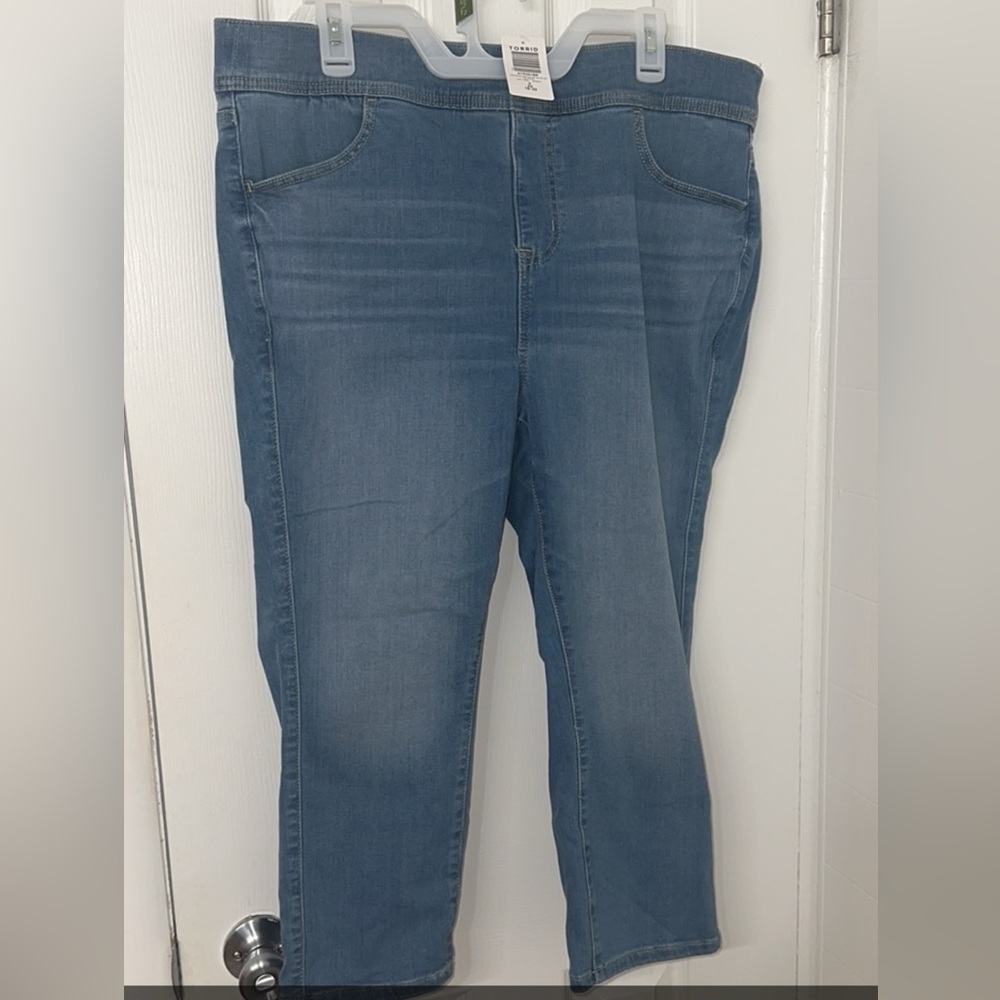 Torrid crop jeans